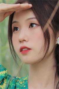 畅销巨著二婚女总裁后，前妻哭着求复合
