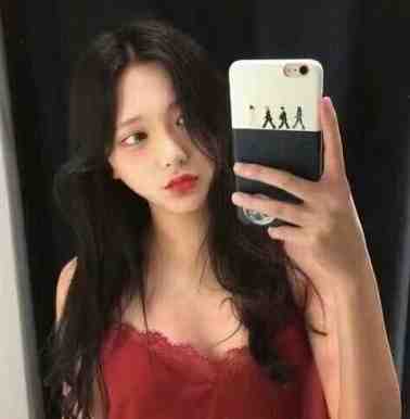 装穷的豪门父母，背着我在外富养假千金by