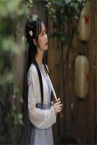 带电饭锅穿饥荒年，我选阴狠权臣全文无删减