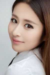 陪妻子演戏十年，只为看她下场结局