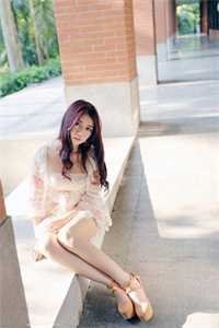 富家女抢我男友，用超跑撞我红旗国礼章节