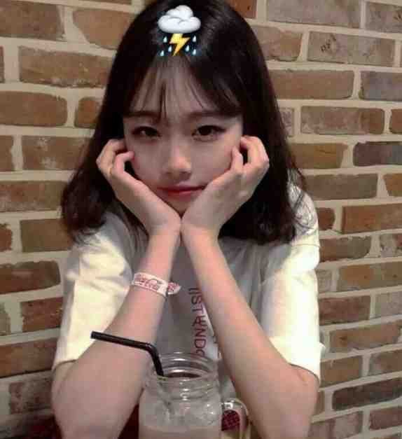 被爱流放，恨意泉涌完整作品