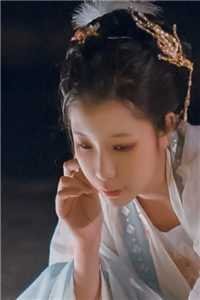 新婚夜走错房，被军官小叔亲哭了完整