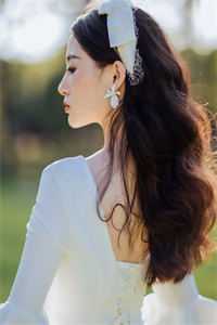 带电饭锅穿饥荒年，我选阴狠权臣霍然姜云舒全文免费