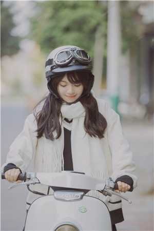 妻子买了蛋黄馅月饼，我提出离婚章节