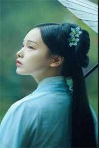 山高水远不相逢异常火爆