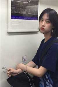 婚礼当天未婚妻助理把戎装换成和服，我反手掏出打火机新上热文