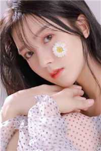 陪妻子演戏十年，只为看她下场高口碑