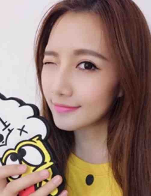 都市无敌神医最新章节